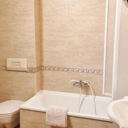 Διαμέρισμα Silver House *